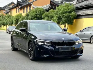 BMW 3 Series 2022 Restyling 325Li M Sports Night Suit exterior photo 3 BMW 3 Series 2022 Restyling 325Li M Sports Night Suit exterior photo 3
