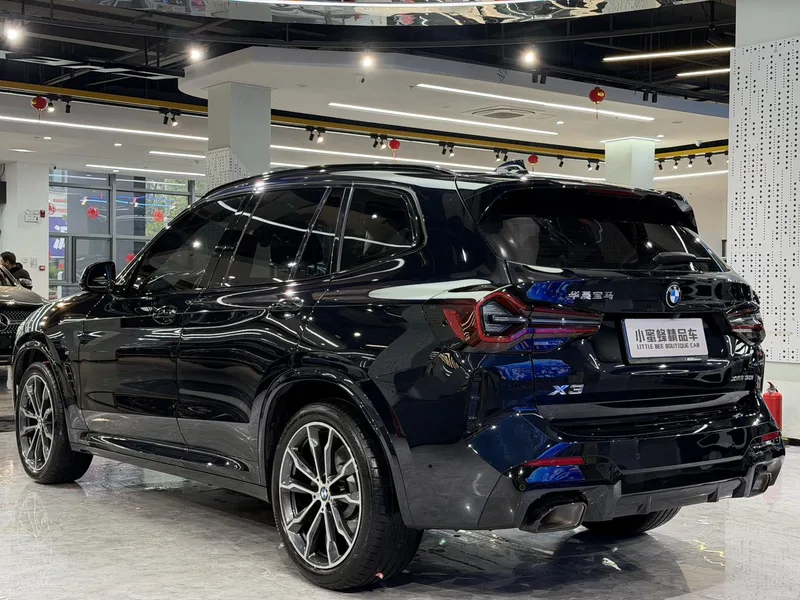 BMW X3 2023 xDrive30i Líder M Traje de noche Yao interior foto 17 BMW X3 2023 xDrive30i Líder M Traje de noche Yao interior foto 17