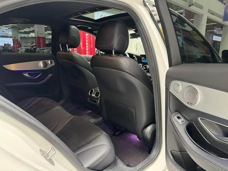 Mercedes-Benz C-Class 2021 C 260 Xing Yao Zhen Tibetan Edition interior photo 19 Mercedes-Benz C-Class 2021 C 260 Xing Yao Zhen Tibetan Edition interior photo 19