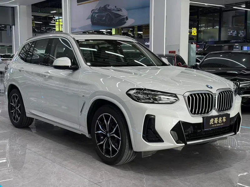 BMW X3 2022 Restyling xDrive25i M Sports suit exterior photo 3 BMW X3 2022 Restyling xDrive25i M Sports suit exterior photo 3