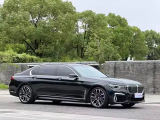 BMW 7 Series 2021 740Li Leading Type M Sports suit exterior photo 3 BMW 7 Series 2021 740Li Leading Type M Sports suit exterior photo 3