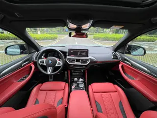 BMW X3 M 2022 X3 M Thunder Edition interior photo 9 BMW X3 M 2022 X3 M Thunder Edition interior photo 9