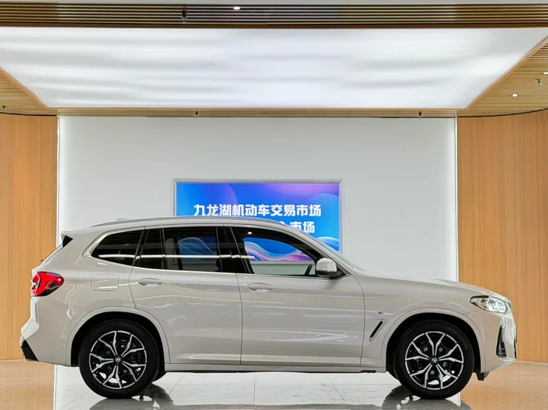 BMW X3 2022 xDrive25i M Sports suit exterior photo 6 BMW X3 2022 xDrive25i M Sports suit exterior photo 6