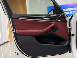 BMW X3 2022 xDrive25i M Sports suit interior photo 13 BMW X3 2022 xDrive25i M Sports suit interior photo 13