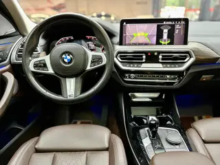 BMW X3 2022 xDrive30i Leading Type M Obsidian Night Suit interior photo 7 BMW X3 2022 xDrive30i Leading Type M Obsidian Night Suit interior photo 7