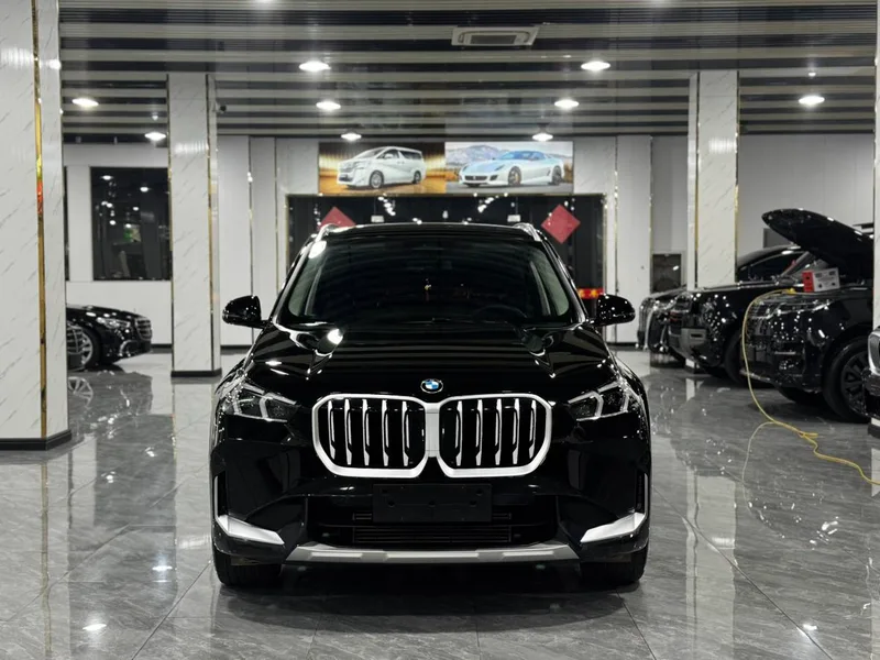 BMW X1 2025 sDrive25Li X Design Suit exterior photo 2 BMW X1 2025 sDrive25Li X Design Suit exterior photo 2