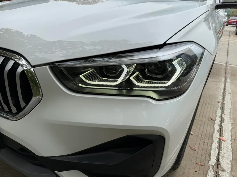 BMW X1 2022 sDrive25Li Leading Type interior photo 12 BMW X1 2022 sDrive25Li Leading Type interior photo 12
