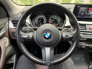 BMW X1 2022 sDrive25Li Leading Type interior photo 14 BMW X1 2022 sDrive25Li Leading Type interior photo 14