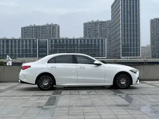 Mercedes-Benz C-Class 2023 C 260 L Sports version exterior photo 7 Mercedes-Benz C-Class 2023 C 260 L Sports version exterior photo 7