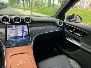Mercedes-Benz GLC 2024 GLC 300 L 4MATIC Dynamic 5 seat interior photo 12 Mercedes-Benz GLC 2024 GLC 300 L 4MATIC Dynamic 5 seat interior photo 12