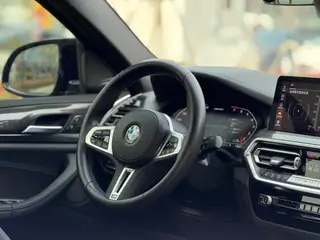 BMW X4 2022 M40i interior photo 17 BMW X4 2022 M40i interior photo 17
