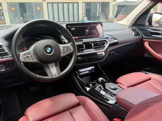 BMW X3 2023 xDrive30i Leading Type M Obsidian Night Suit interior photo 6 BMW X3 2023 xDrive30i Leading Type M Obsidian Night Suit interior photo 6