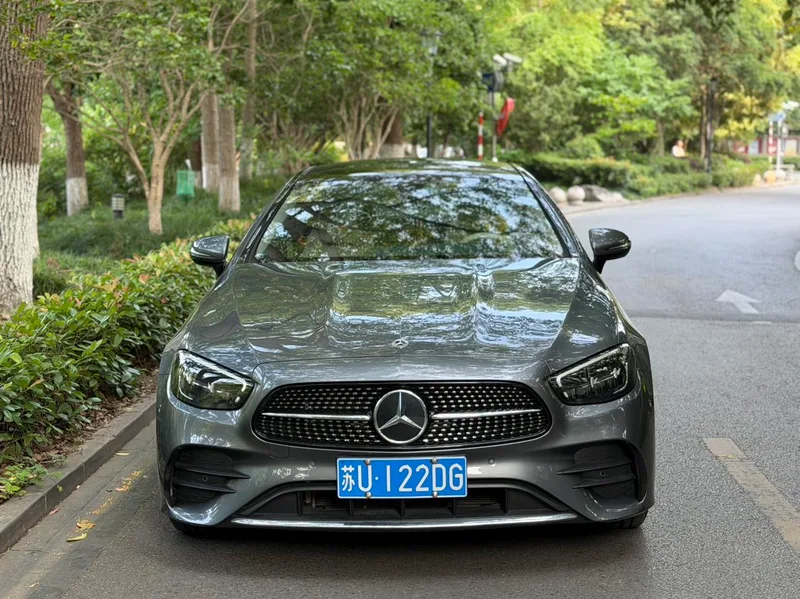 Mercedes-Benz E-Class (Imported) 2023 E 260 Coupe exterior photo 2 Mercedes-Benz E-Class (Imported) 2023 E 260 Coupe exterior photo 2
