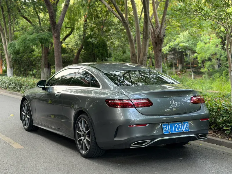 Mercedes-Benz E-Class (Imported) 2023 E 260 Coupe exterior photo 6 Mercedes-Benz E-Class (Imported) 2023 E 260 Coupe exterior photo 6
