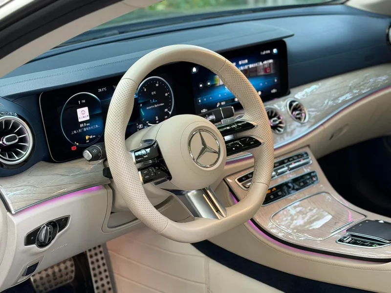 Mercedes-Benz E-Class (Imported) 2023 E 260 Coupe interior photo 10 Mercedes-Benz E-Class (Imported) 2023 E 260 Coupe interior photo 10