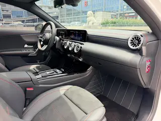 Mercedes-Benz A-Class 2025 A 200 L Edición de moda interior foto 10 Mercedes-Benz A-Class 2025 A 200 L Edición de moda interior foto 10