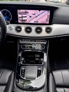 Mercedes-Benz E-Class (Imported) 2021 Reforma E 260 Coupé interior foto 12 Mercedes-Benz E-Class (Imported) 2021 Reforma E 260 Coupé interior foto 12