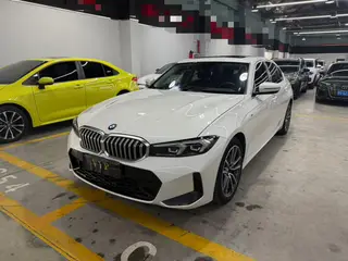 BMW 3 Series 2023 320Li M Sports suit exterior photo 1 BMW 3 Series 2023 320Li M Sports suit exterior photo 1