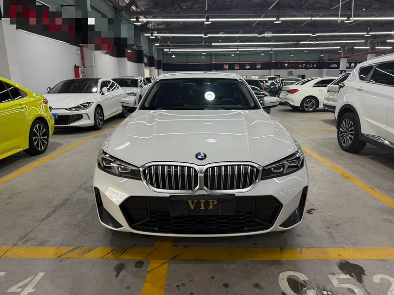 BMW 3 Series 2023 320Li M Sports suit exterior photo 2 BMW 3 Series 2023 320Li M Sports suit exterior photo 2