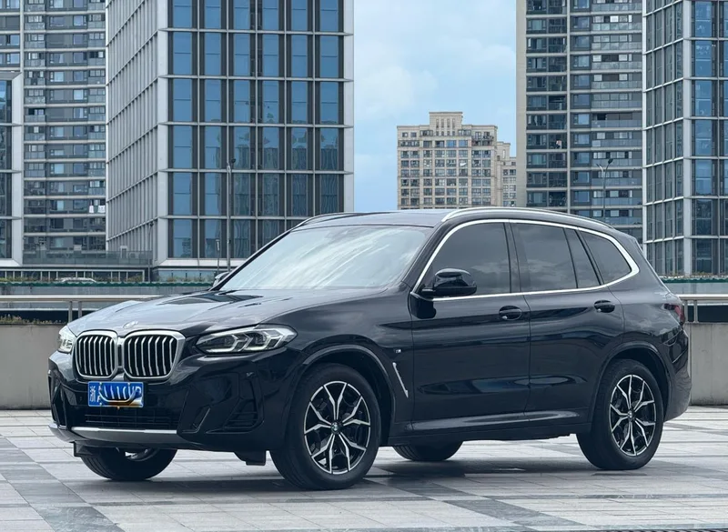 BMW X3 2022 xDrive25i M Sports suit exterior photo 1 BMW X3 2022 xDrive25i M Sports suit exterior photo 1