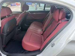 BMW 5 Series 2022 Three changes 530Li Premium Class Luxury Set interior photo 7 BMW 5 Series 2022 Three changes 530Li Premium Class Luxury Set interior photo 7