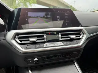BMW 4 Series 2022 425i M Sports suit interior photo 13 BMW 4 Series 2022 425i M Sports suit interior photo 13