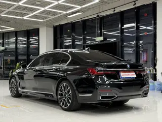 BMW 7 Series 2021 740Li Leading Type M Sports suit exterior photo 6 BMW 7 Series 2021 740Li Leading Type M Sports suit exterior photo 6