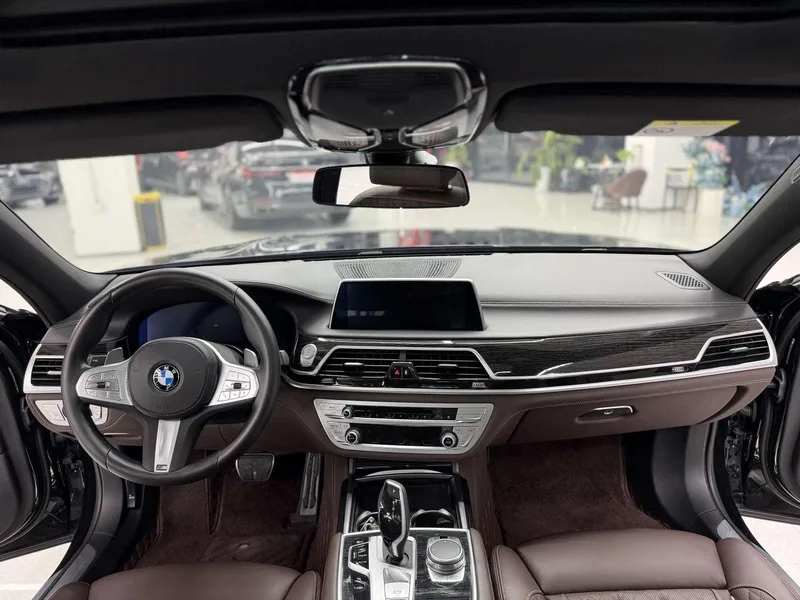 BMW 7 Series 2021 740Li Leading Type M Sports suit exterior photo 7 BMW 7 Series 2021 740Li Leading Type M Sports suit exterior photo 7