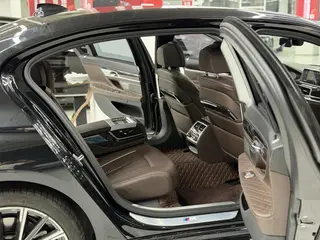 BMW 7 Series 2021 740Li Leading Type M Sports suit interior photo 12 BMW 7 Series 2021 740Li Leading Type M Sports suit interior photo 12