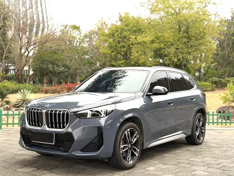 BMW X1 2023 sDrive25Li M Sports suit exterior photo 1 BMW X1 2023 sDrive25Li M Sports suit exterior photo 1