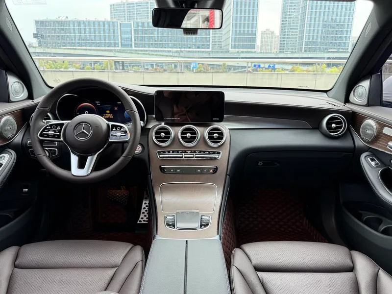 Mercedes-Benz GLC 2022 Mise à jour GLC 300 L 4MATIC Version dynamique de Zhenzang extérieur photo 6 Mercedes-Benz GLC 2022 Mise à jour GLC 300 L 4MATIC Version dynamique de Zhenzang extérieur photo 6