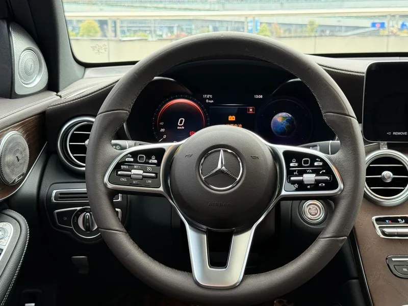Mercedes-Benz GLC 2022 Mise à jour GLC 300 L 4MATIC Version dynamique de Zhenzang intérieur photo 9 Mercedes-Benz GLC 2022 Mise à jour GLC 300 L 4MATIC Version dynamique de Zhenzang intérieur photo 9