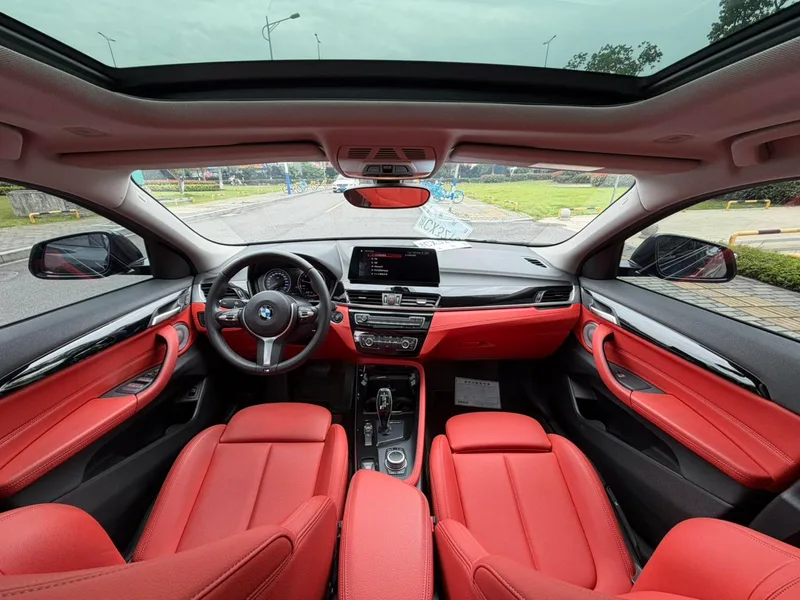 BMW X2 2022 sDrive25i M Off-road suit exterior photo 6 BMW X2 2022 sDrive25i M Off-road suit exterior photo 6