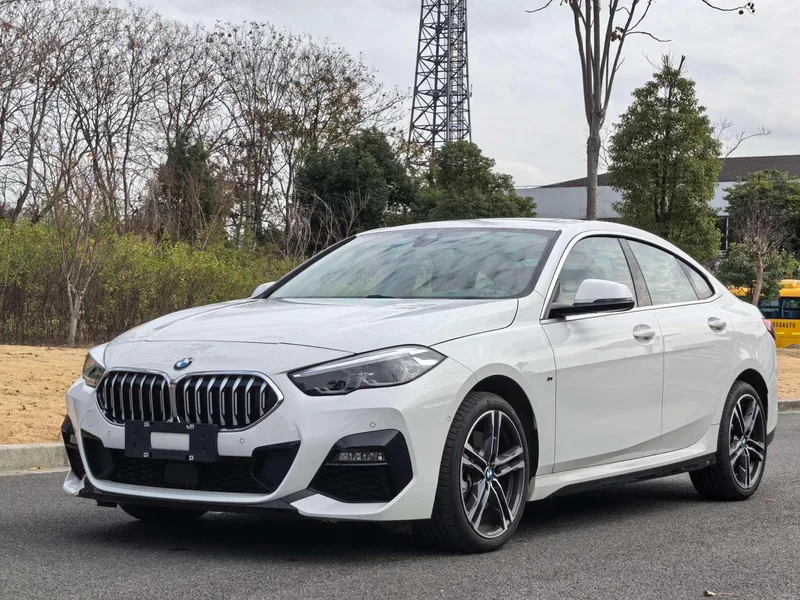 BMW 2 Series 2023 225i Four-door coupe M Sports suit exterior photo 1 BMW 2 Series 2023 225i Four-door coupe M Sports suit exterior photo 1