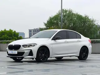 BMW 1 Series 2021 125i M Sports Obsidian Night Edition exterior photo 1 BMW 1 Series 2021 125i M Sports Obsidian Night Edition exterior photo 1