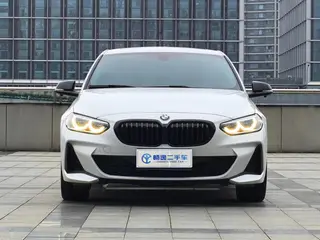 BMW 1 Series 2021 125i M Sports Obsidian Night Edition exterior photo 2 BMW 1 Series 2021 125i M Sports Obsidian Night Edition exterior photo 2