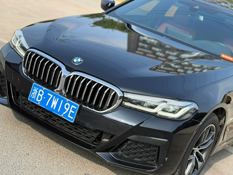 BMW 5 Series 2022 Second change 525Li M Sports suit exterior photo 6 BMW 5 Series 2022 Second change 525Li M Sports suit exterior photo 6