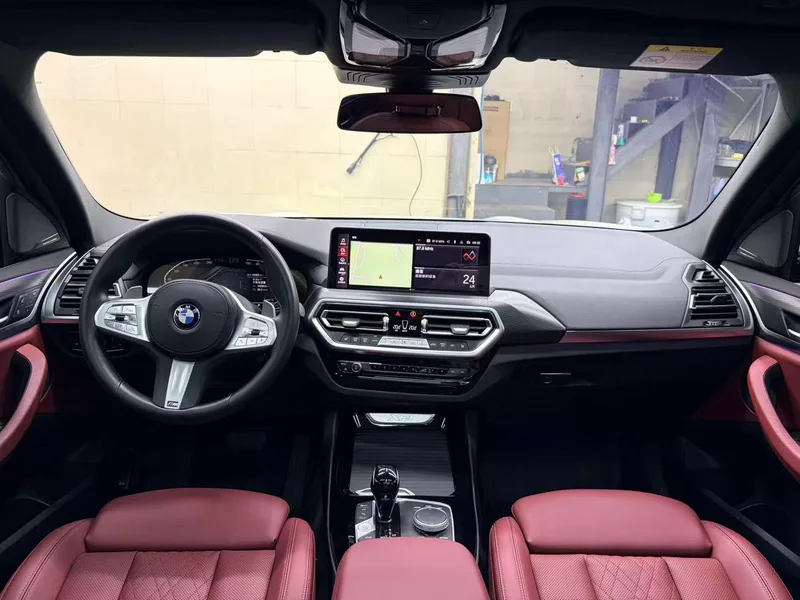 BMW X3 2023 xDrive30i Tipo de lujo M Traje de noche Yao interior foto 8 BMW X3 2023 xDrive30i Tipo de lujo M Traje de noche Yao interior foto 8