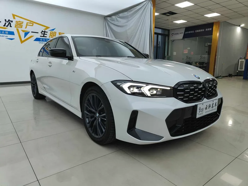 BMW 3 Series 2023 325Li M Sports Night Suit exterior photo 3 BMW 3 Series 2023 325Li M Sports Night Suit exterior photo 3