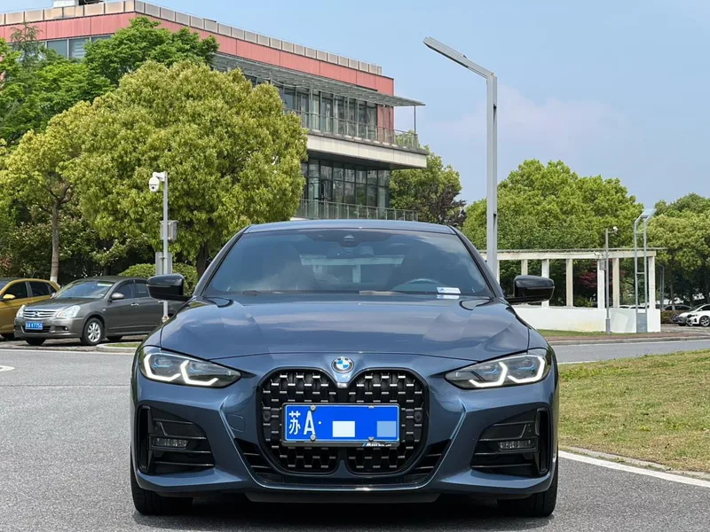 BMW 4 Series 2022 425i M Sports Night Suit exterior photo 2 BMW 4 Series 2022 425i M Sports Night Suit exterior photo 2