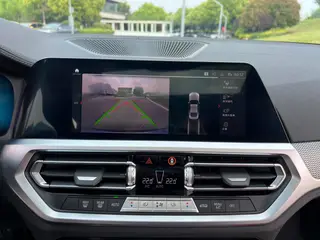 BMW 4 Series 2022 425i M Sports Night Suit interior photo 16 BMW 4 Series 2022 425i M Sports Night Suit interior photo 16