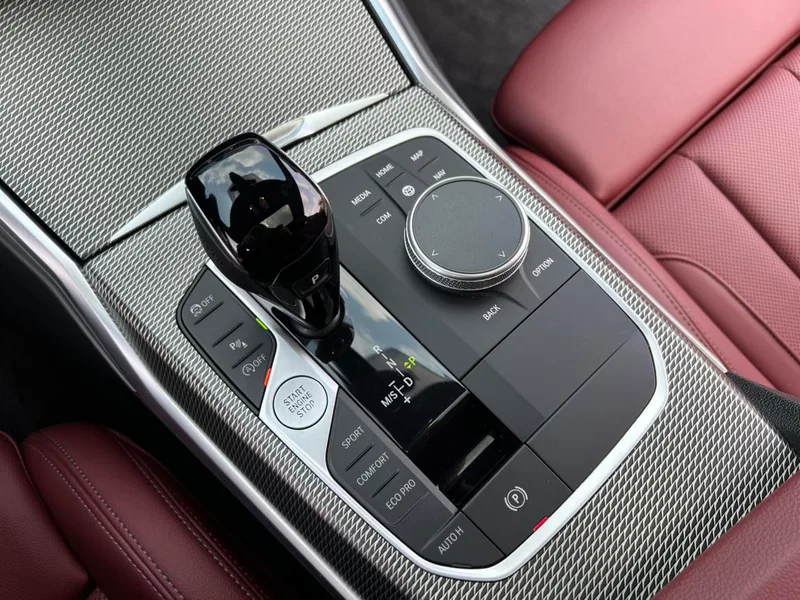 BMW 4 Series 2022 425i M Sports Night Suit interior photo 17 BMW 4 Series 2022 425i M Sports Night Suit interior photo 17
