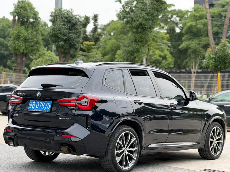 BMW X3 2023 xDrive30i Leading Type M Obsidian Night Suit exterior photo 9 BMW X3 2023 xDrive30i Leading Type M Obsidian Night Suit exterior photo 9