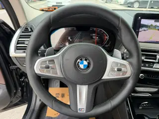 BMW X3 2023 xDrive30i Leading Type M Obsidian Night Suit interior photo 14 BMW X3 2023 xDrive30i Leading Type M Obsidian Night Suit interior photo 14