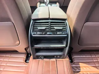 BMW 5 Series 2022 Second change 525Li Luxury Set interior photo 14 BMW 5 Series 2022 Second change 525Li Luxury Set interior photo 14