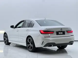 BMW 3 Series 2021 325i M Sports suit exterior photo 3 BMW 3 Series 2021 325i M Sports suit exterior photo 3