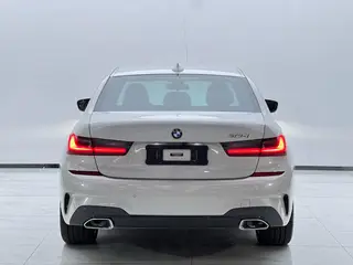 BMW 3 Series 2021 325i M Sports suit exterior photo 4 BMW 3 Series 2021 325i M Sports suit exterior photo 4