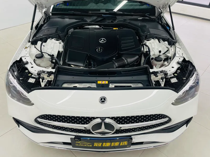 Mercedes-Benz C-Class 2024 C 260 L Sports version exterior photo 2 Mercedes-Benz C-Class 2024 C 260 L Sports version exterior photo 2
