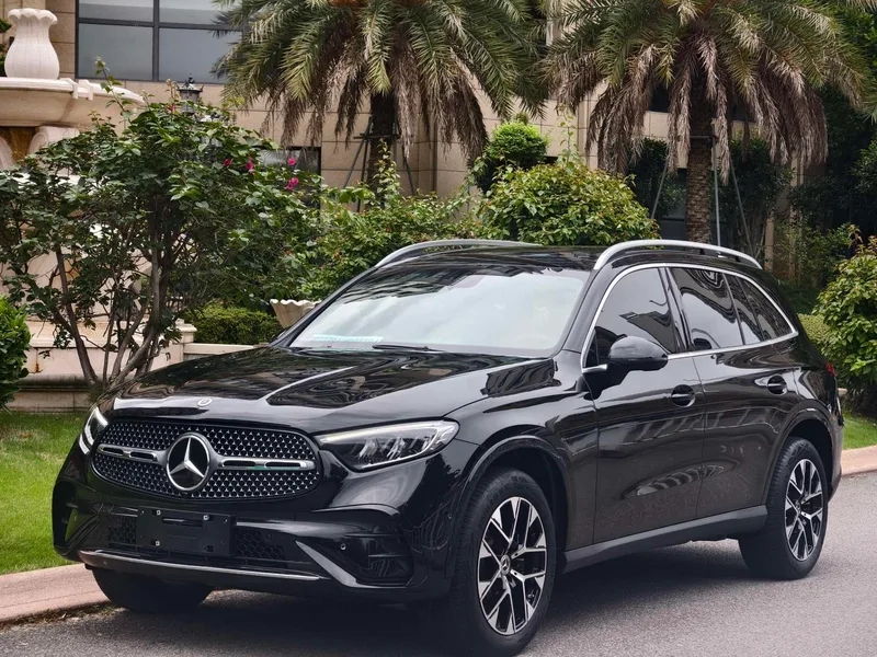 Mercedes-Benz GLC 2024 GLC 260 L 4MATIC Dynamic 5 seat exterior photo 1 Mercedes-Benz GLC 2024 GLC 260 L 4MATIC Dynamic 5 seat exterior photo 1