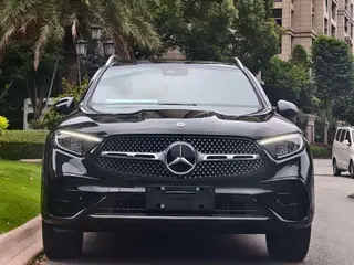 Mercedes-Benz GLC 2024 GLC 260 L 4MATIC Dynamic 5 seat exterior photo 3 Mercedes-Benz GLC 2024 GLC 260 L 4MATIC Dynamic 5 seat exterior photo 3